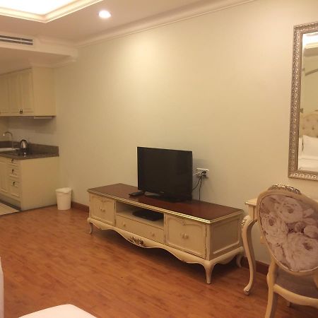 Lk Noble Suite Pattaya Buitenkant foto