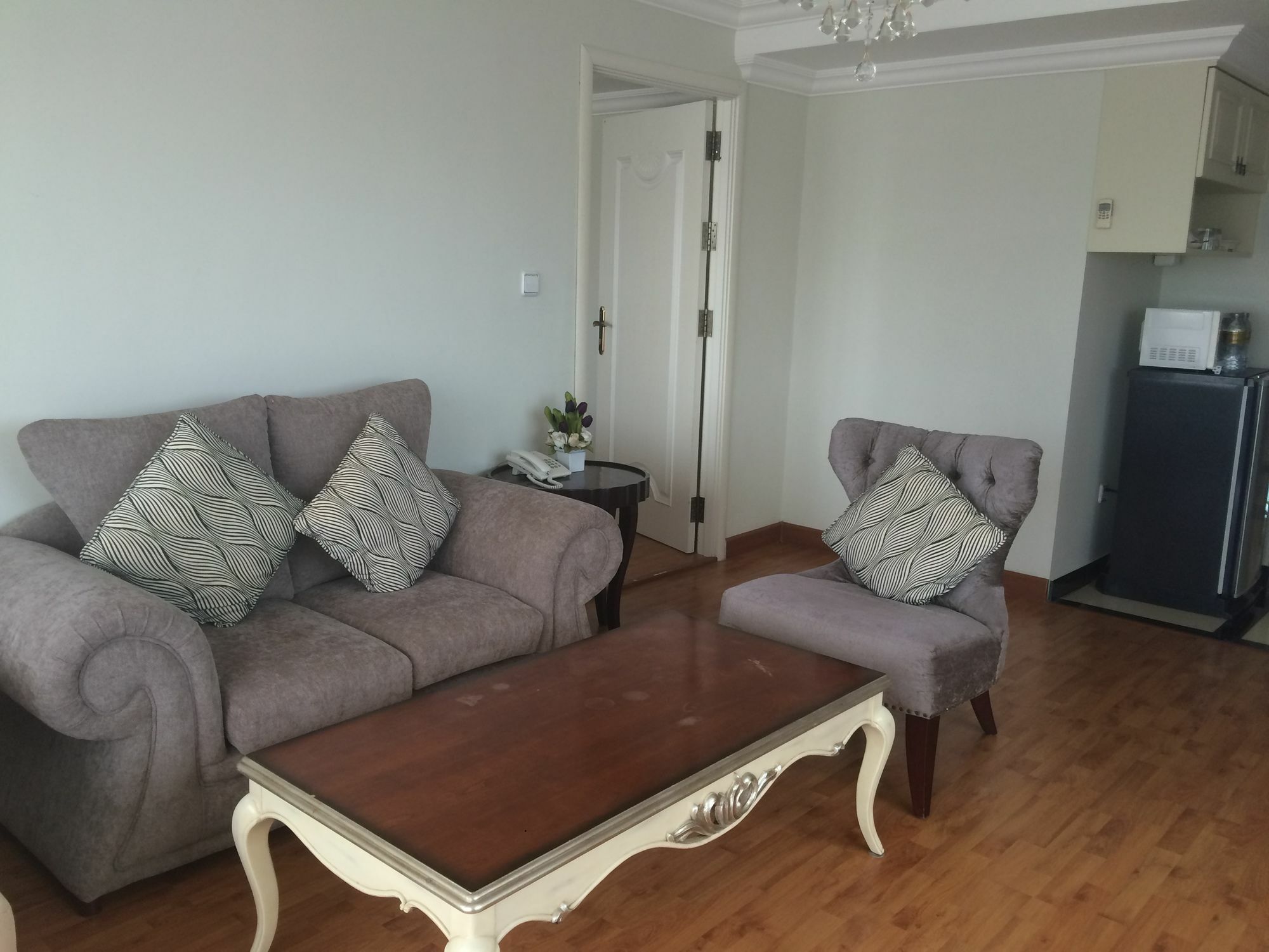 Lk Noble Suite Pattaya Buitenkant foto
